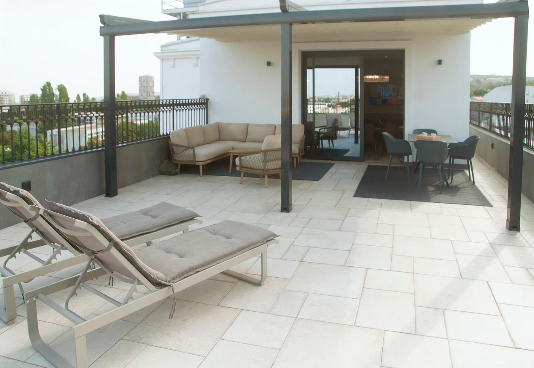 H41 Luxury Suites Belgrade Exterior photo